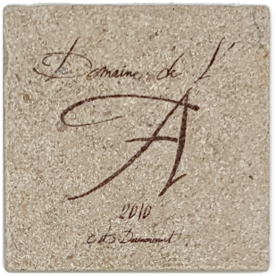 Dessous de verres en corian à l'effigie de grands châteaux Bordelais.
